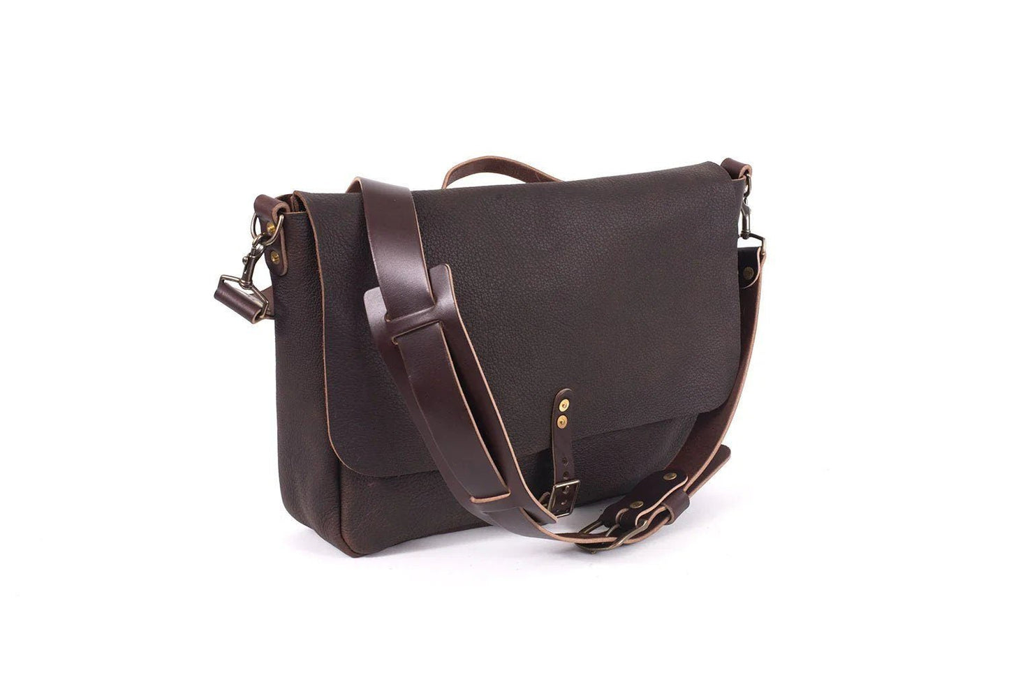 Classic Saddle Leather Messenger Bag - Vintage-Inspired Spacious Satchel | EternaMuhan Collection - EternaMuhan