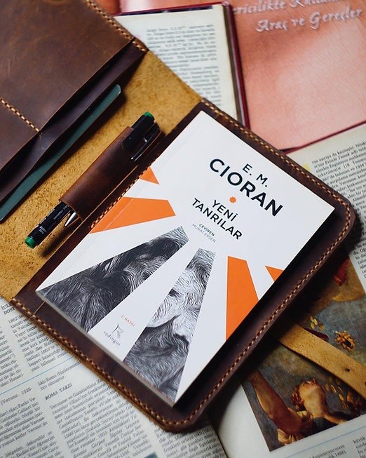 EternaMuhan A5 Leather Organizer and Book Cover – Cultivate Your Curiosity - EternaMuhan