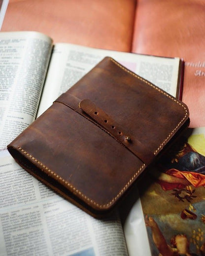 EternaMuhan A5 Leather Organizer and Book Cover – Cultivate Your Curiosity - EternaMuhan