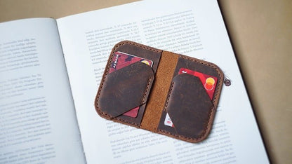 EternaMuhan Handcrafted Leather Card Holder – Slim & Secure Pocket Essential - EternaMuhan