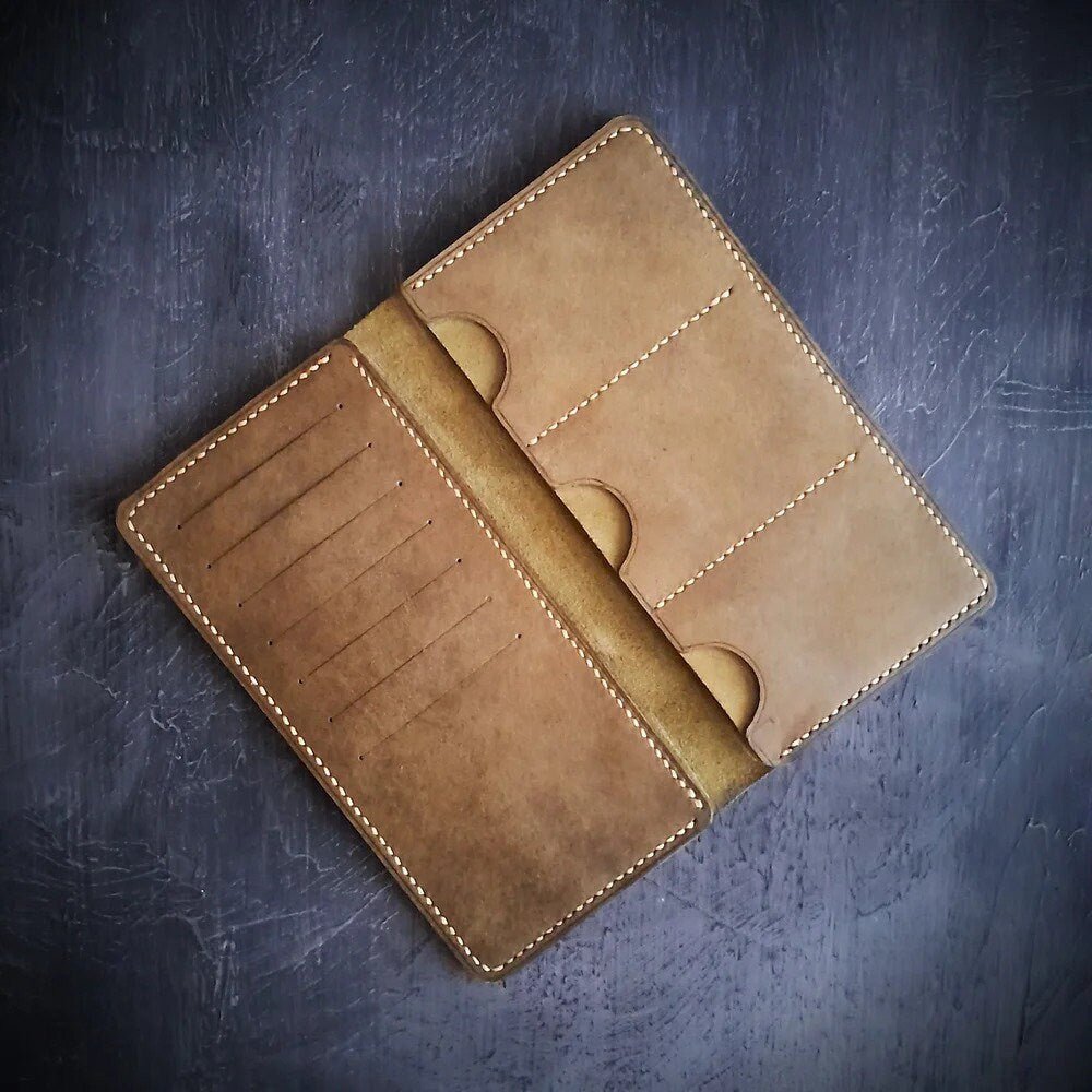 EternaMuhan Handcrafted Slim Leather Cardholder Wallet - Sleek Elegance Meets Daily Function - EternaMuhan