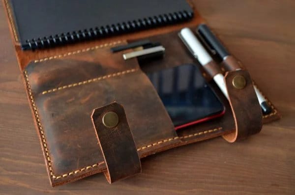 EternaMuhan Premium Leather Agenda Organizer - Your Personal Time Capsule - EternaMuhan