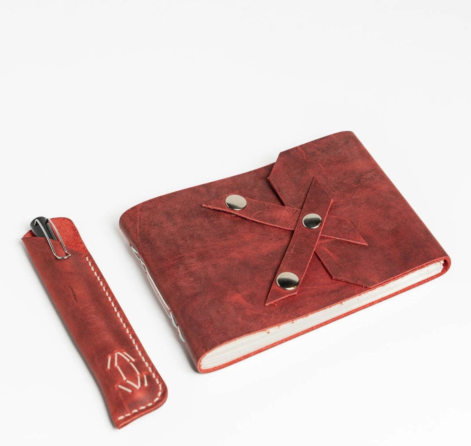 EternaMuhan Vertical A6 Leather Journal – Upscale Your Note - Taking Elegance - EternaMuhan