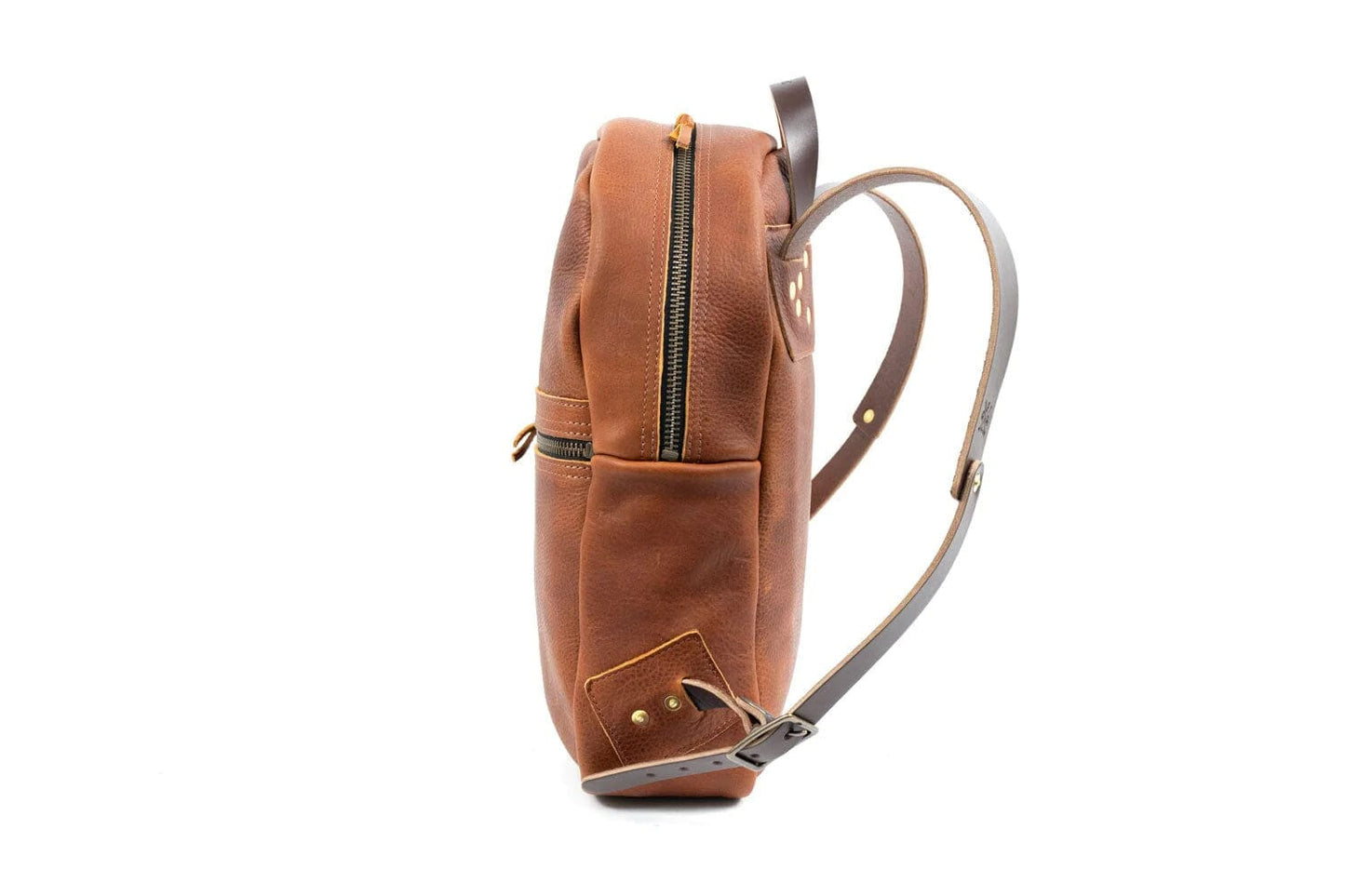 Sleek Leather Backpack with Zipper - Timeless Urban Elegance | EternaMuhan Handcrafted Collection - EternaMuhan